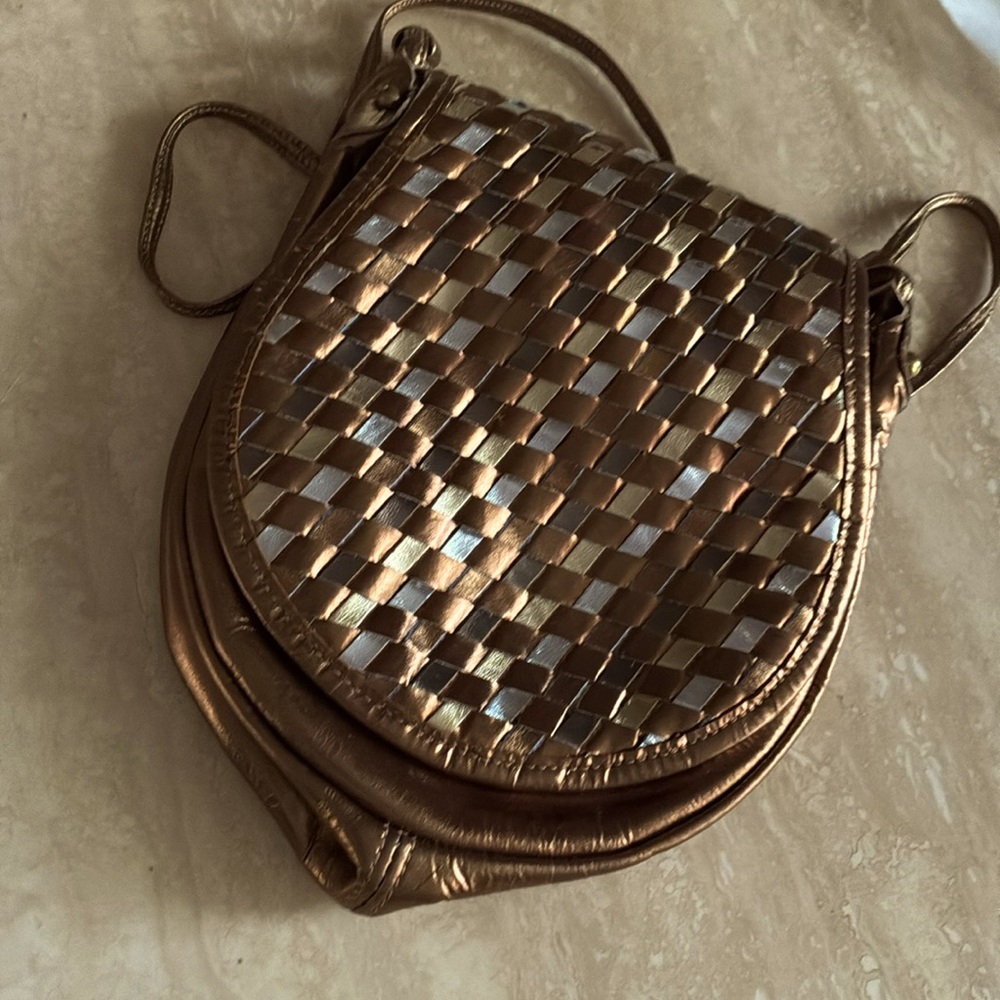 Vintage DAME Metallic Basketweave Crossbody Bag RARE 1970s chic Almond Shape